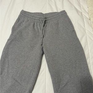 Aritzia TNA cozy AF fleece wide leg sweatpants